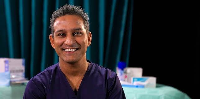 11:00 PM: Skin A&E (S4 E6) (S4) | 5 Star | 11/19 2025