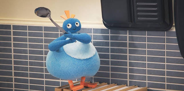 9:35 AM: Twirlywoos (S4) | Cbeebies | 11/28 2025