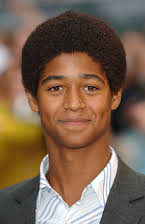 Alfred Enoch som 