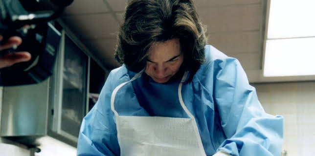 23:50: Dr. G - Beruf: Gerichtsmedizinerin | Sat1 Gold | 12/15 2025