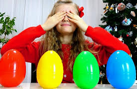 Super Polina Play: Polina's Surprise Eggs!