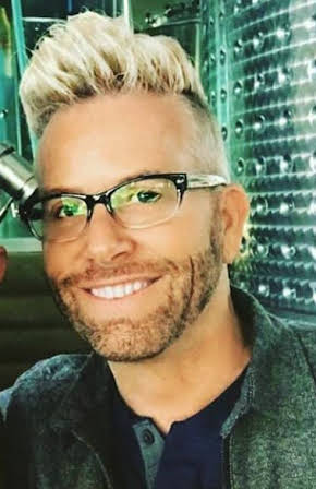 Kenneth Niedermeier as 