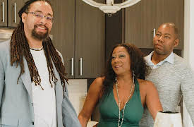 Seeking Brother Husband, Season 1: Three's a Crowd, but Four ...