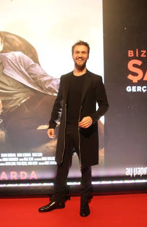 Aras Bulut İynemli as 