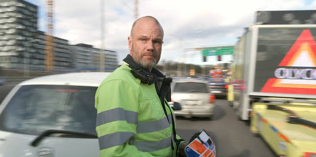 03:40: Vägens hjältar (S14 E1) (S14) | Kanal 5 | 1/10 2026