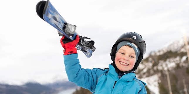 09:20: Eg går på: Alpint | NRK Super | 11/18 2025