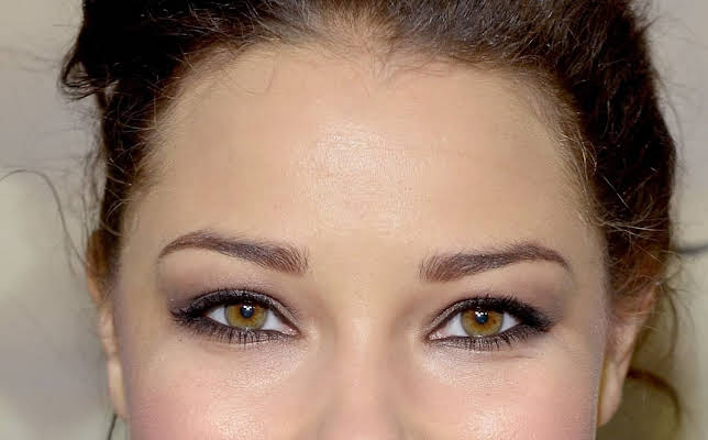 Jessica Parker Kennedy