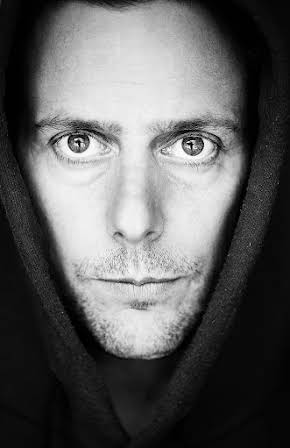 Roland Bonjour as 
