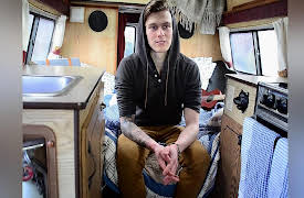 Alternative Dwellings: Van Living full time In a 1986 Dodge Ram Camper