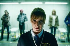 Vis a vis: Mosquita muerta