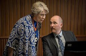 The Puzzle Lady, Season 1: Episode 1