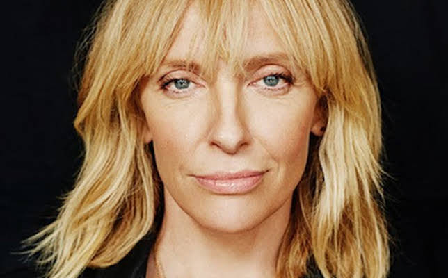 Toni Collette;John Corbett;Rosemarie DeWitt;Keir Gilchrist;Brie Larson