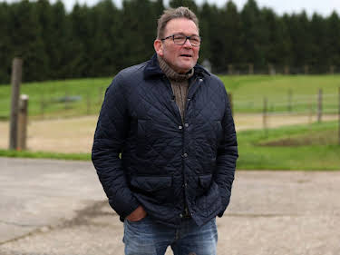 22:15: Praxis Dr. Dreesen - Ein Hof für Tiere | Sat1 Gold | 4/23 2026