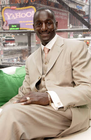 Randal Pinkett as 