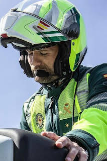 19:57: Control de carreteras: Episodio 1 | Discovery Max | 4/2 2026