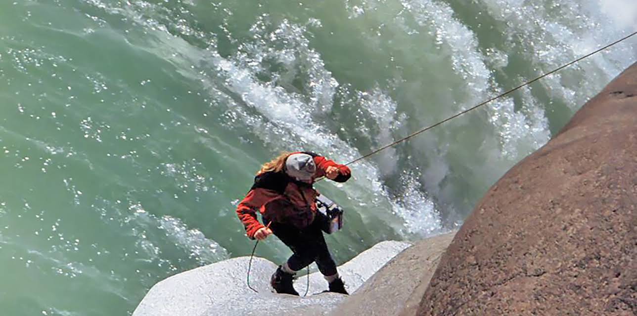 Into the Tsangpo Gorge (2002)