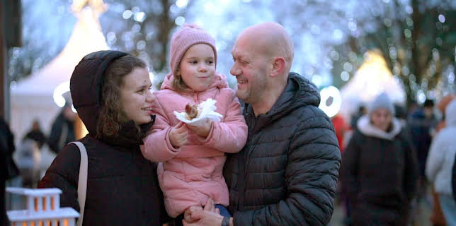 15:15: Zur Feier des Tages | Das Erste | 12/24 2025