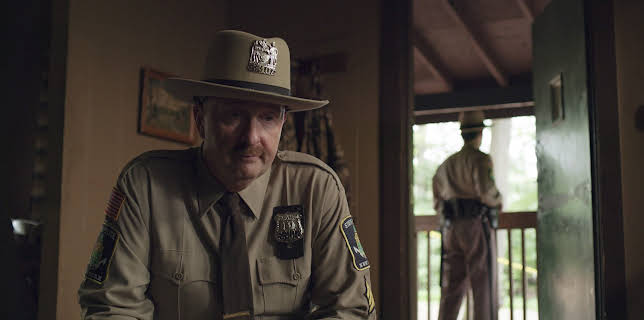 23:00: Village Of The Damned (S1 E5) (S1) | ID | 12/12 2025