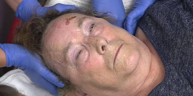 9:00 PM: 24 Hours in A&E | More 4 | 12/20 2025