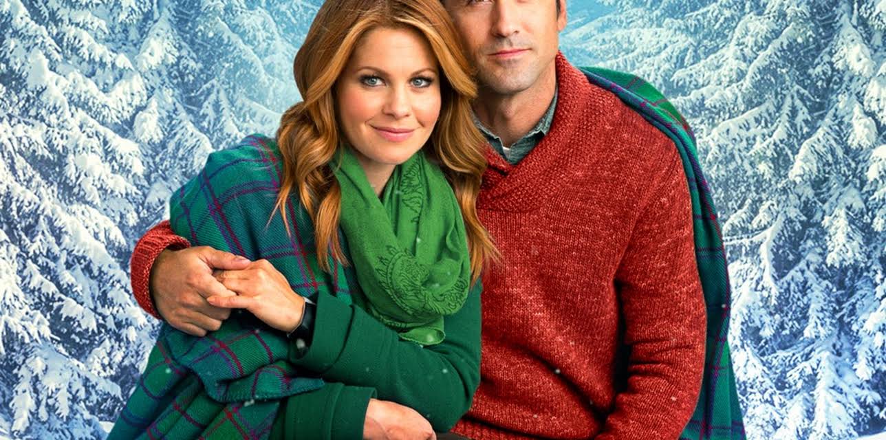 Christmas Under Wraps (2014)