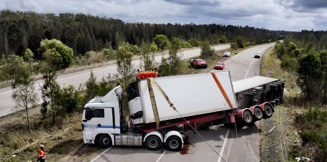 02:35: Highway Heroes Down Under | ProSieben Maxx | 12/18 2025