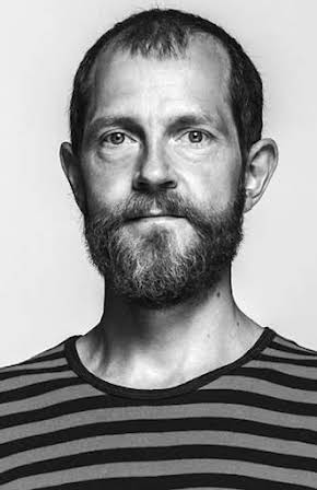Nicolai Dahl Hamilton as 