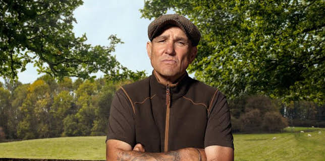 20:00: Vinnie Jones In The Country (S1 E4) (S1) | Discovery Channel | 2/4 2026