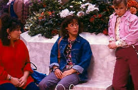 Roseanne Season 1: Mall Story