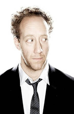 Joey Slotnick as 