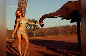 Sports Illustrated Swimsuit: Swimsuit Show 2012