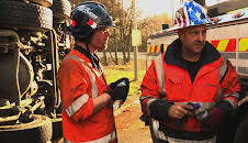 Winter Road Rescue (S6 E1)