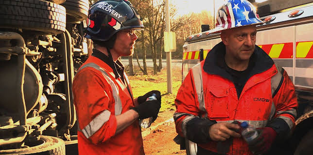 1:00 PM: Winter Road Rescue (S6 E1) (S6) | Paramount | 11/23 2025