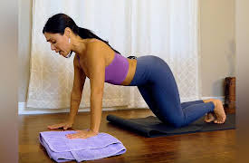 At-Home Workout Hacks for Weight Loss and Toning | Eliz Fitness with Fit Moms: Towel Total Body Routine