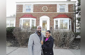 Hunting Vintage, Season 1: Hunting for Windy City Vintage