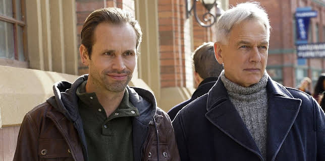 6:00 PM: NCIS (S14 E12) (S14) | 5 USA | 11/7 2025