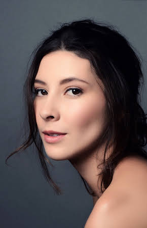 Arantxa Servín as 
