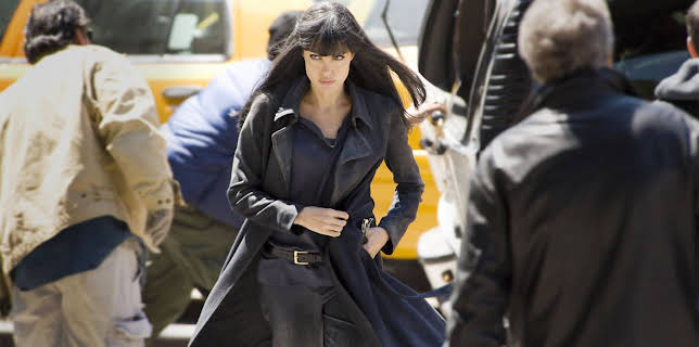 15:40: HOME CINEMA: 'SALT' | Cuatro | 2/28 2026