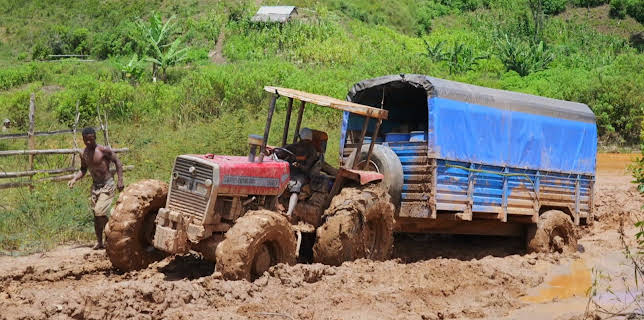 11:15: Höllenpfade – Straßen extrem | ZDFinfo | 11/19 2025