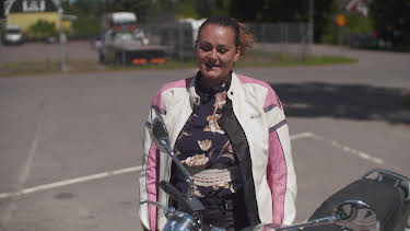 16:00: Bilprovningen (S2 E5) (S2) | TV10 | 4/12 2026