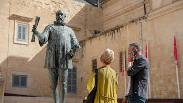 6:00 PM: The Madame Blanc Mysteries (S4 E4) (S4) | 5 Select | 12/18 2025