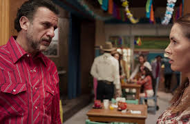 Doménica Montero season-1: Doménica Montero Capítulo 4