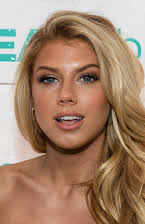Charlotte McKinney som 