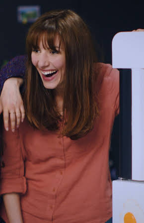 Doria Tillier as 