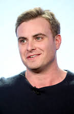 Dave Chernin som Director