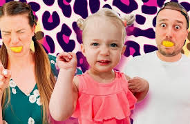 Lively Lewis Show: Sassy Ivy Freezes the Lively Lewis Family!