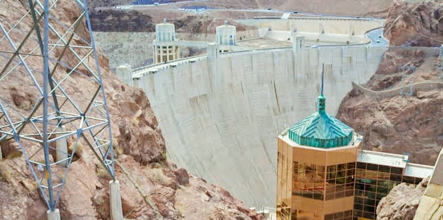 3:45 AM: Building the Impossible (S3 E2) (S3) | Channel 5 | 2/24 2026