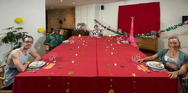 4:10 PM: Come Dine with Me | More 4 | 12/10 2025