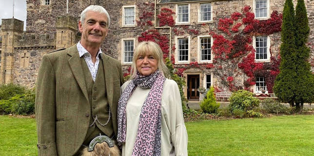 2:10 PM: Four in a Bed | More 4 | 11/8 2025