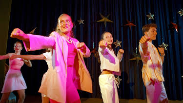 19:15: Dobbelt opp: Tildas show | NRK Super | 4/14 2026