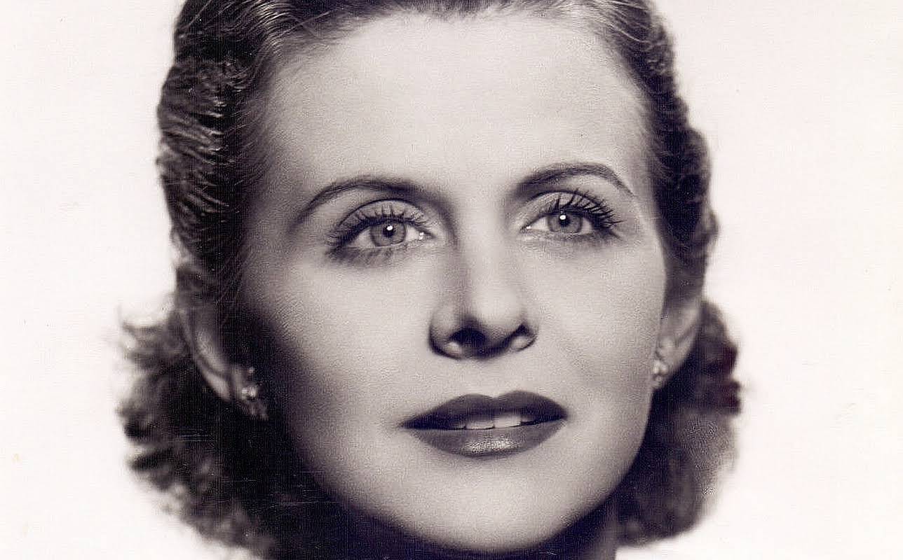 Isabel Dean